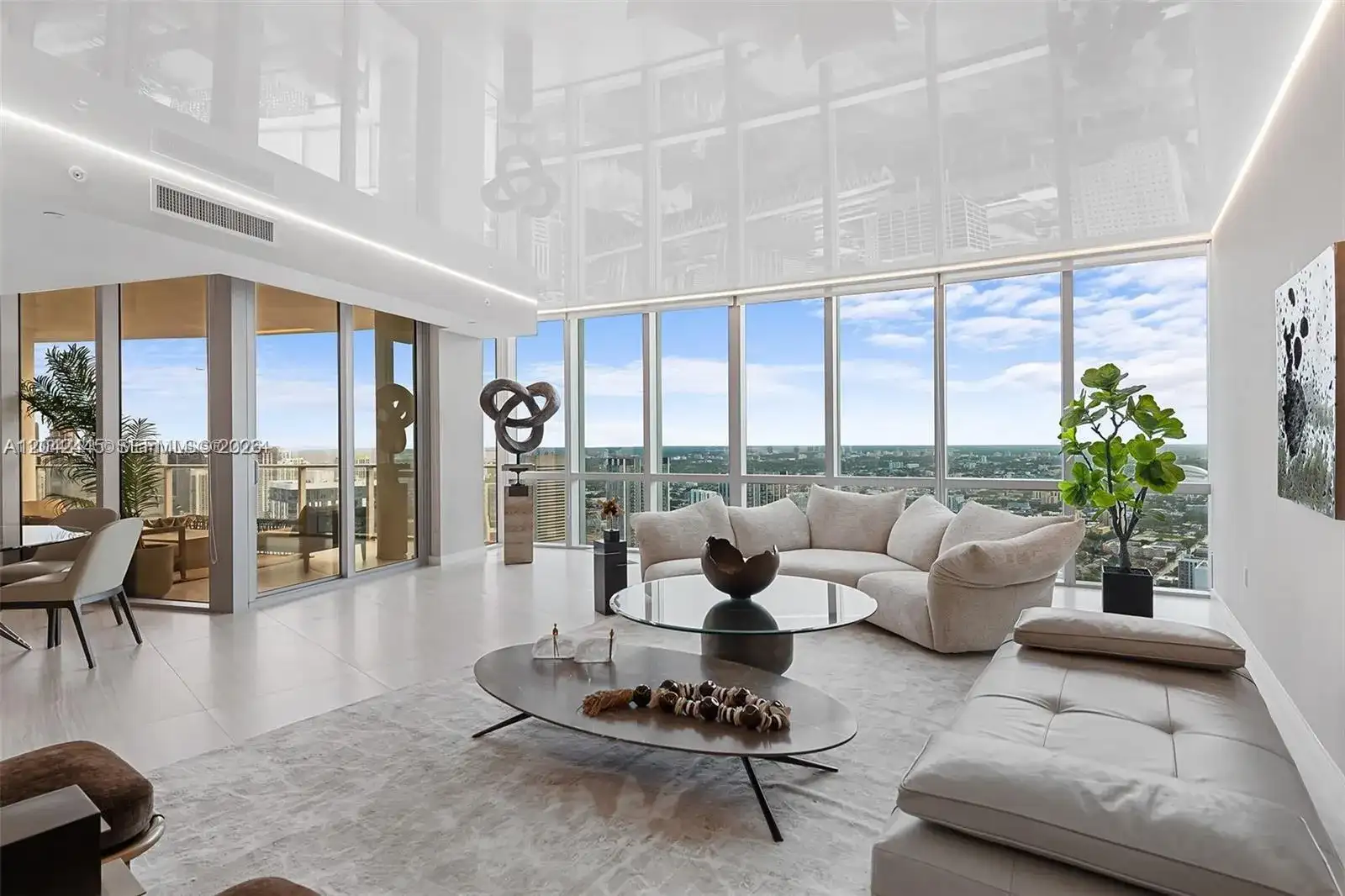 851 NE 1st Ave # 4912, Miami FL 33132 photo 3