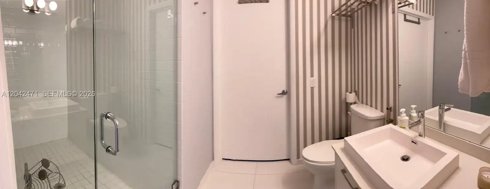 151 SE 1st St # 2401, Miami FL 33131 photo 5
