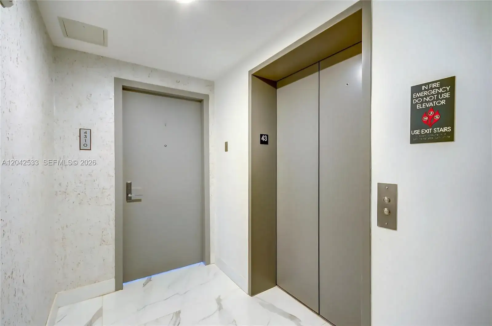 488 NE 18th St # 4310, Miami FL 33132 photo 2