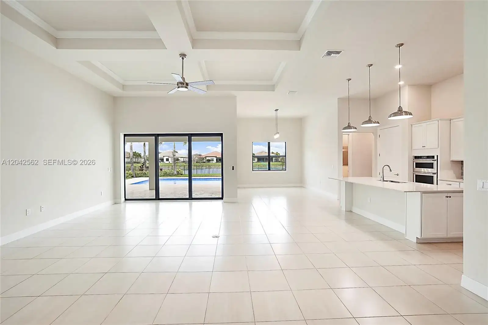 9117 Balsamo Dr, Palm Beach Gardens FL 33412 photo 5