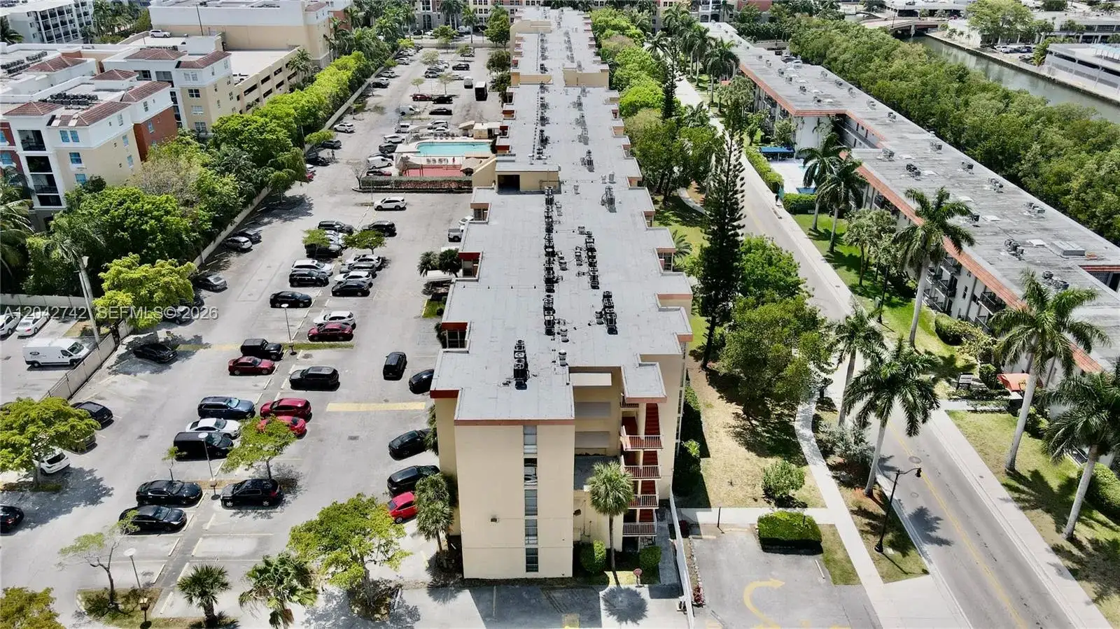 200 172nd St # 114, Sunny Isles Beach FL 33160 photo 5