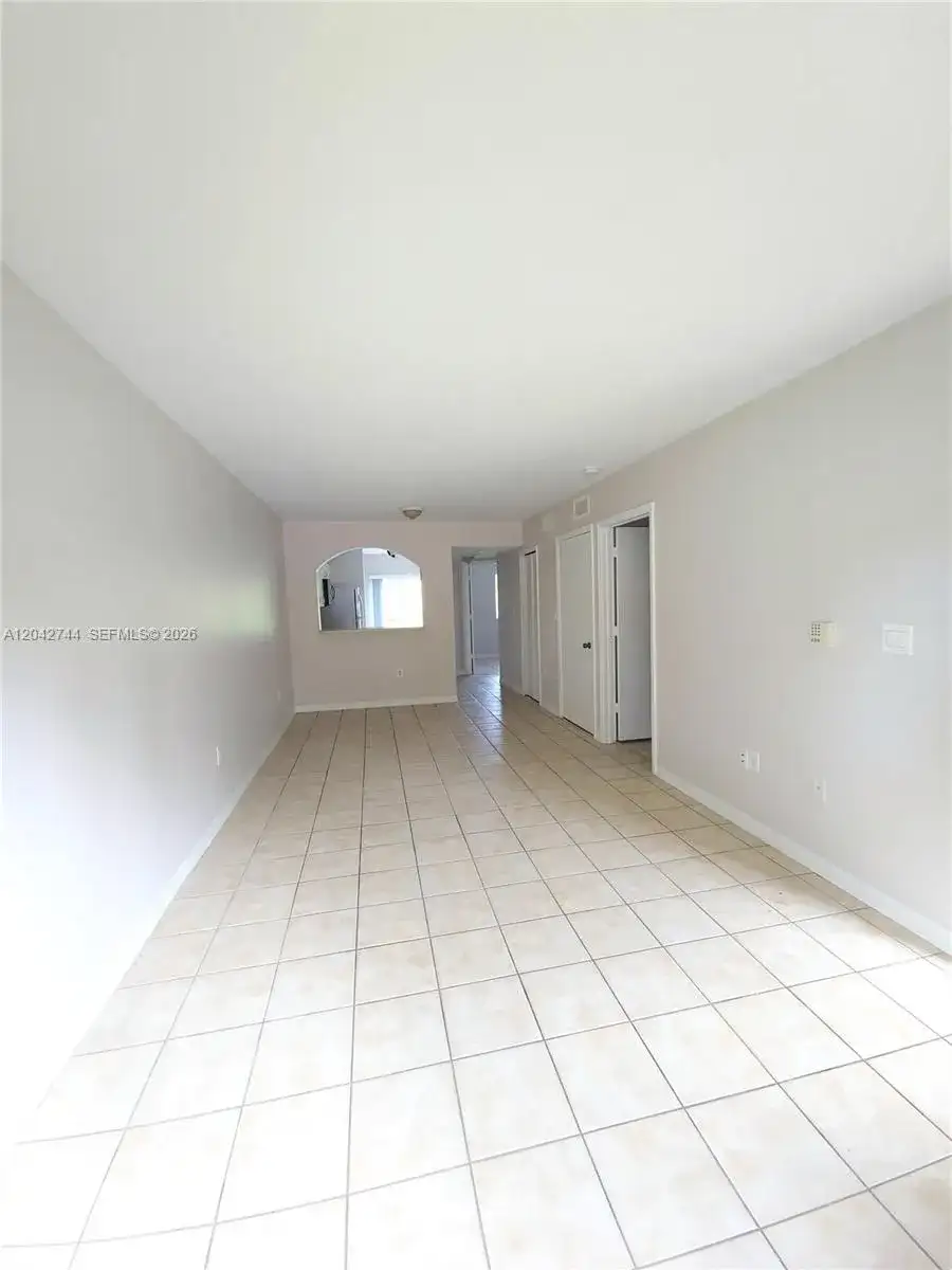 3398 NE 9th Dr # 102, Homestead FL 33033 photo 3