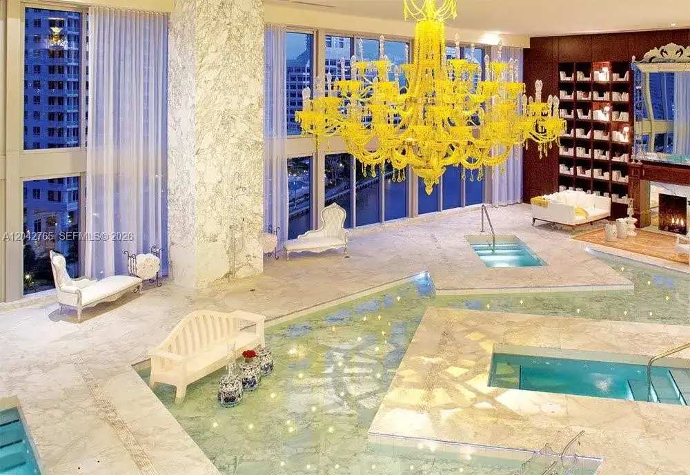 495 Brickell Ave # 4609, Miami FL 33131 photo 4