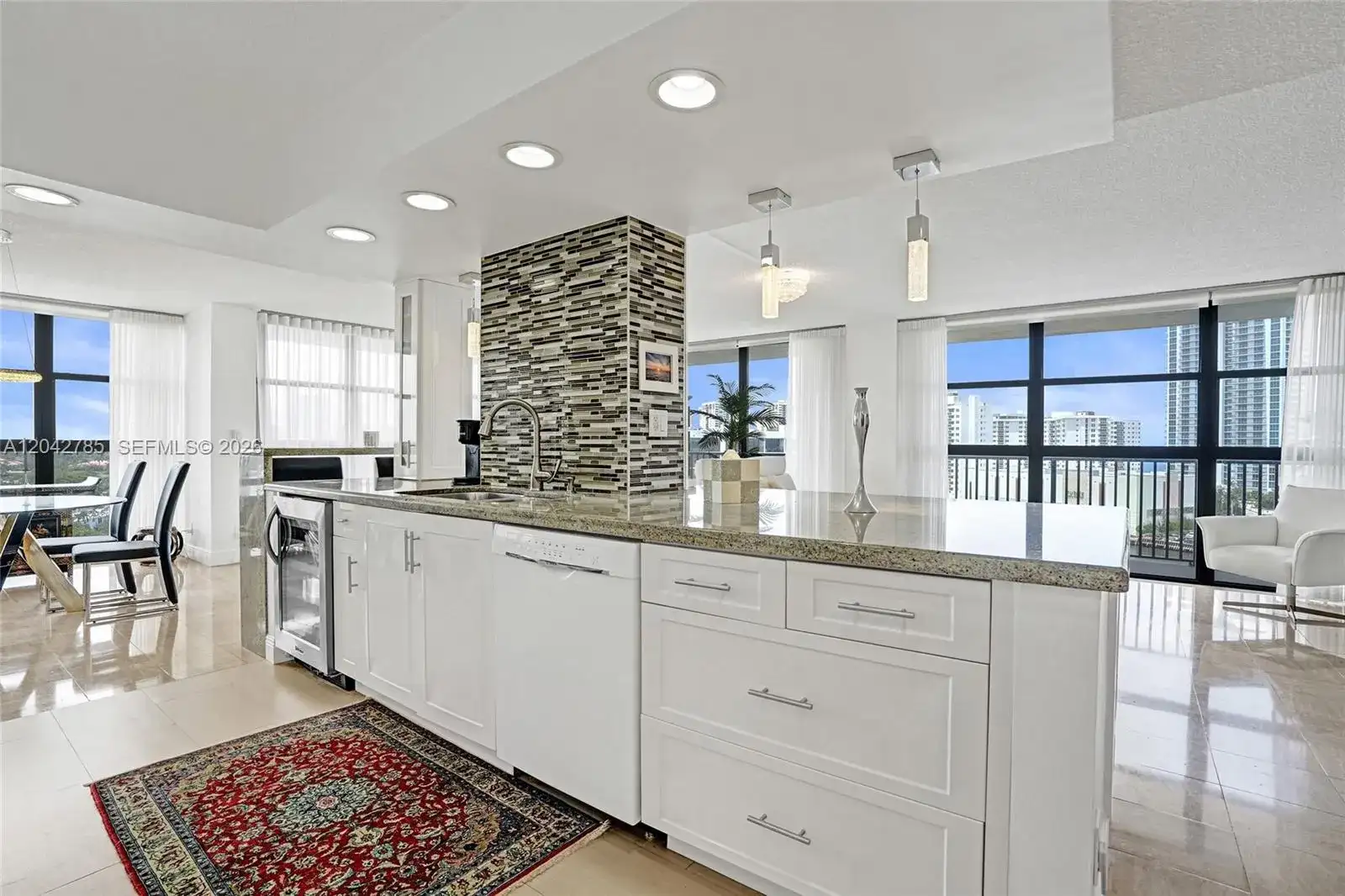 400 Leslie Dr # 1110, Hallandale Beach FL 33009 photo 2