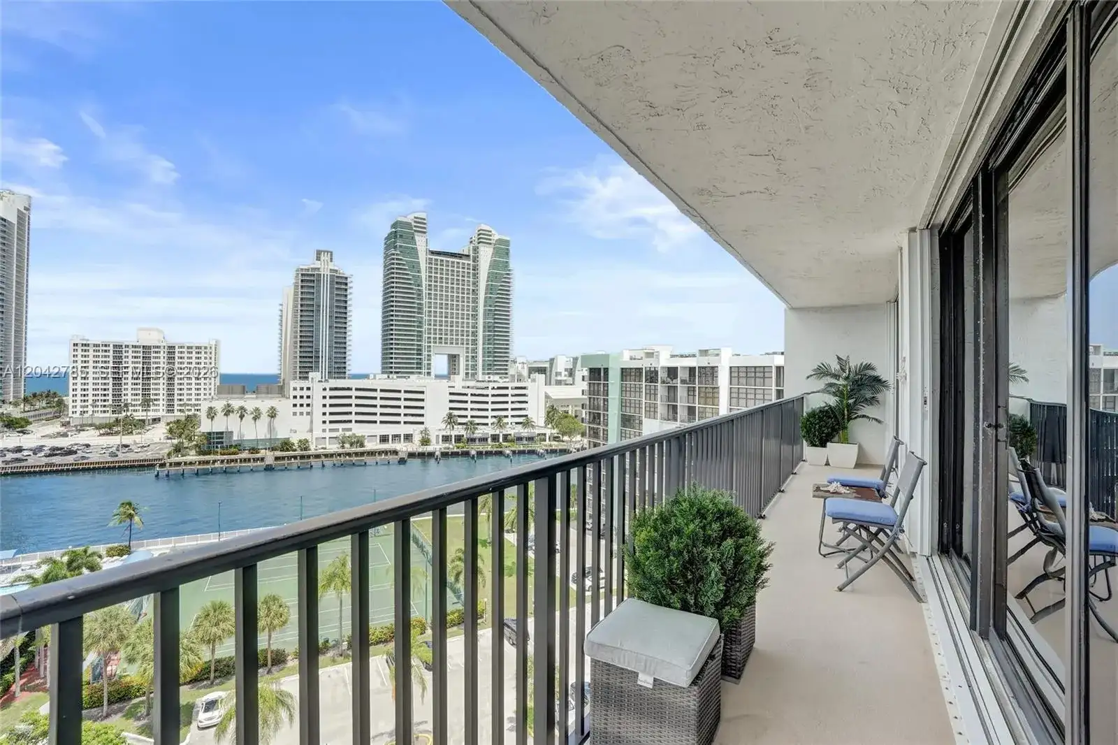 400 Leslie Dr # 1110, Hallandale Beach FL 33009 photo 3