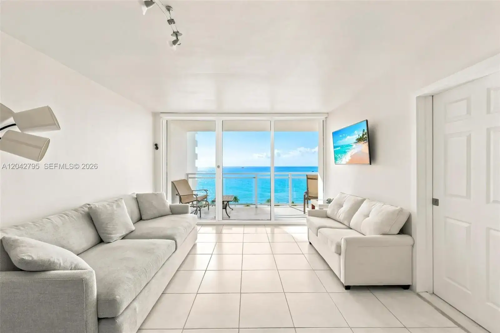 2030 S Ocean Dr # 816, Hallandale Beach FL 33009 photo 4
