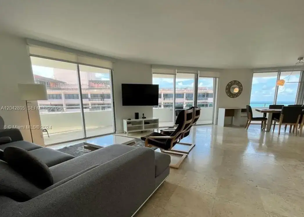5161 E Collins Ave # 1612, Miami Beach FL 33140 photo 3