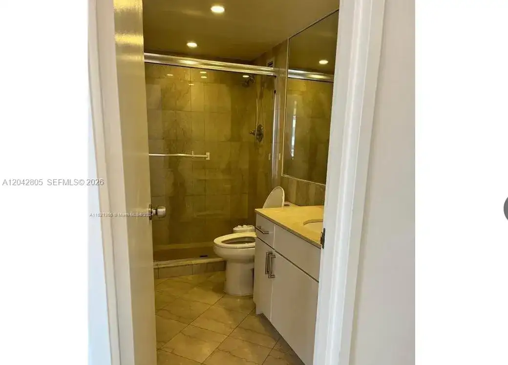 5161 E Collins Ave # 1612, Miami Beach FL 33140 photo 5