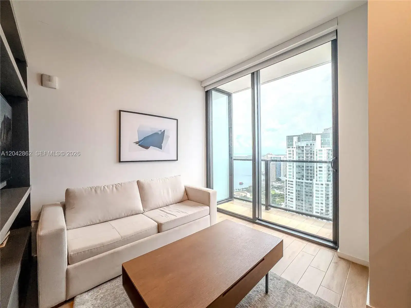 398 NE 5th St # 4316, Miami FL 33132 photo 4