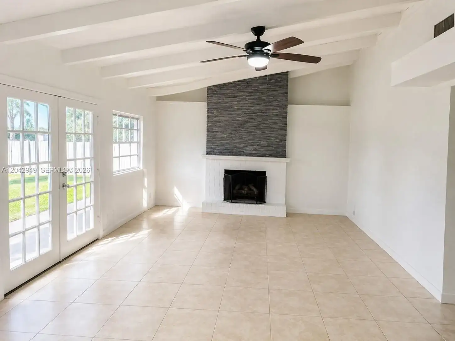 401 NW 198th St, Miami Gardens FL 33169 photo 2