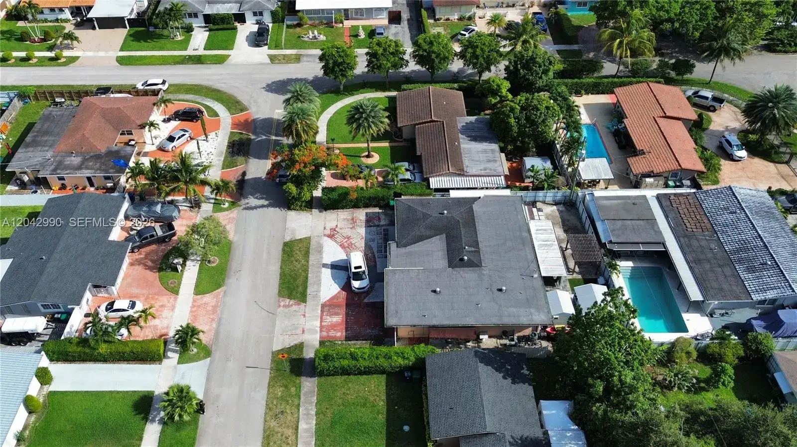 11512 NW 58th Ave, Hialeah FL 33012 photo 5