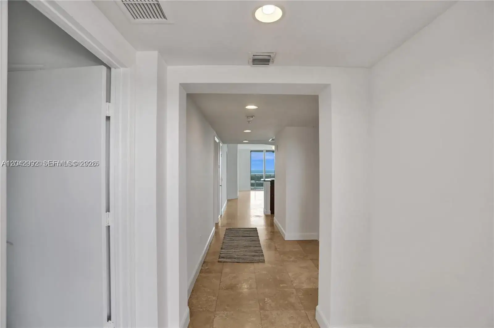 15051 Royal Oaks Ln # 2603, North Miami FL 33181 photo 3