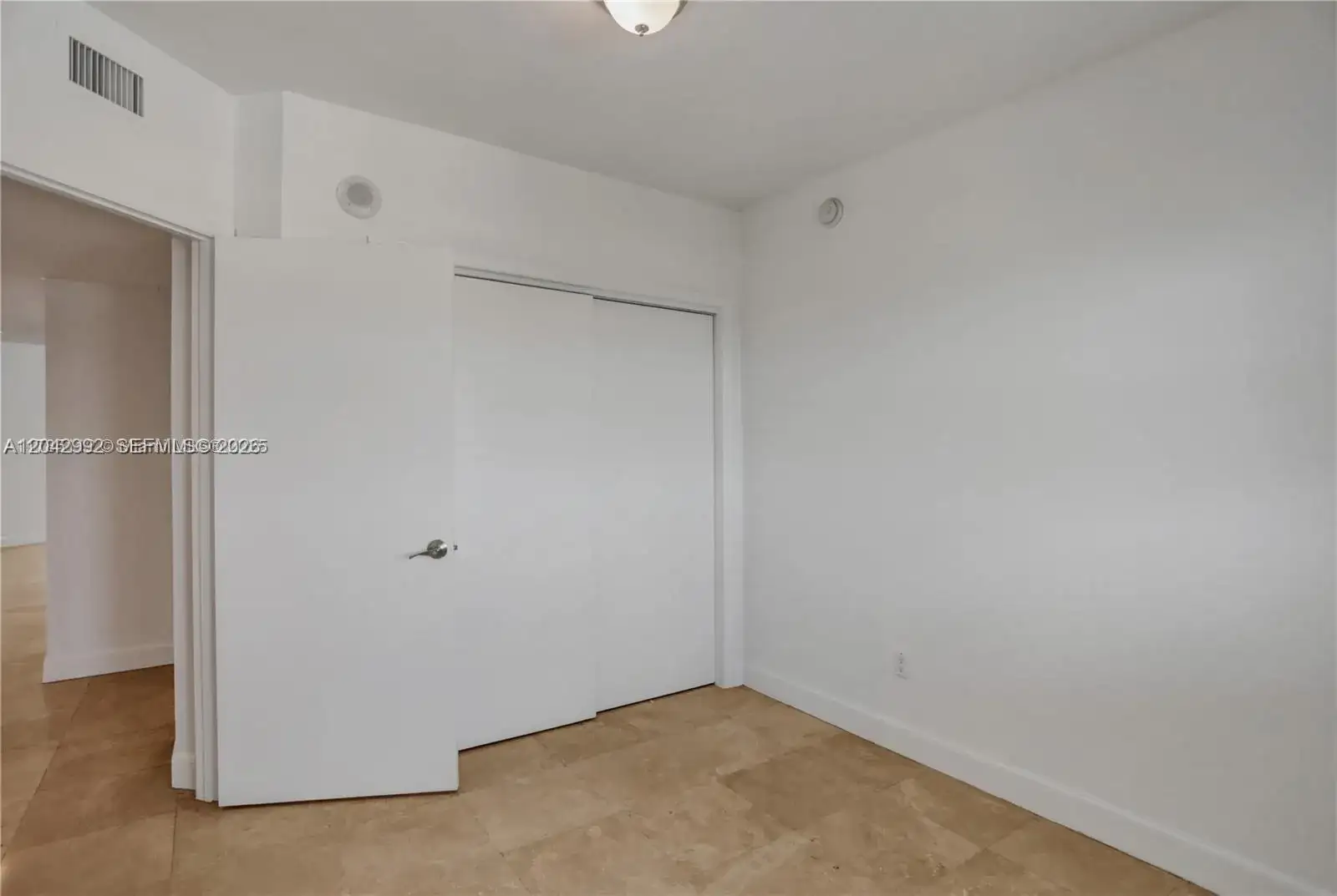 15051 Royal Oaks Ln # 2603, North Miami FL 33181 photo 5