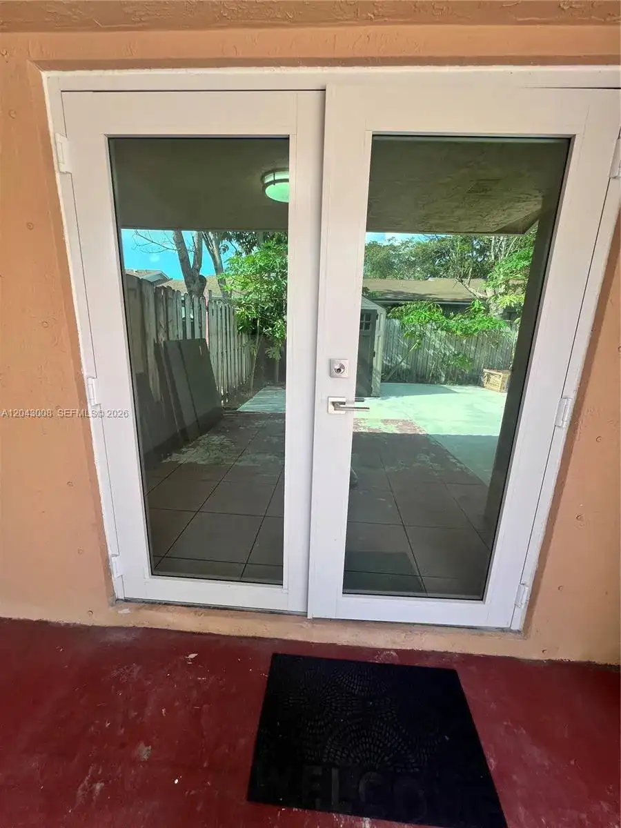 20613 SW 93rd Ave # 2, Cutler Bay FL 33189 photo 4