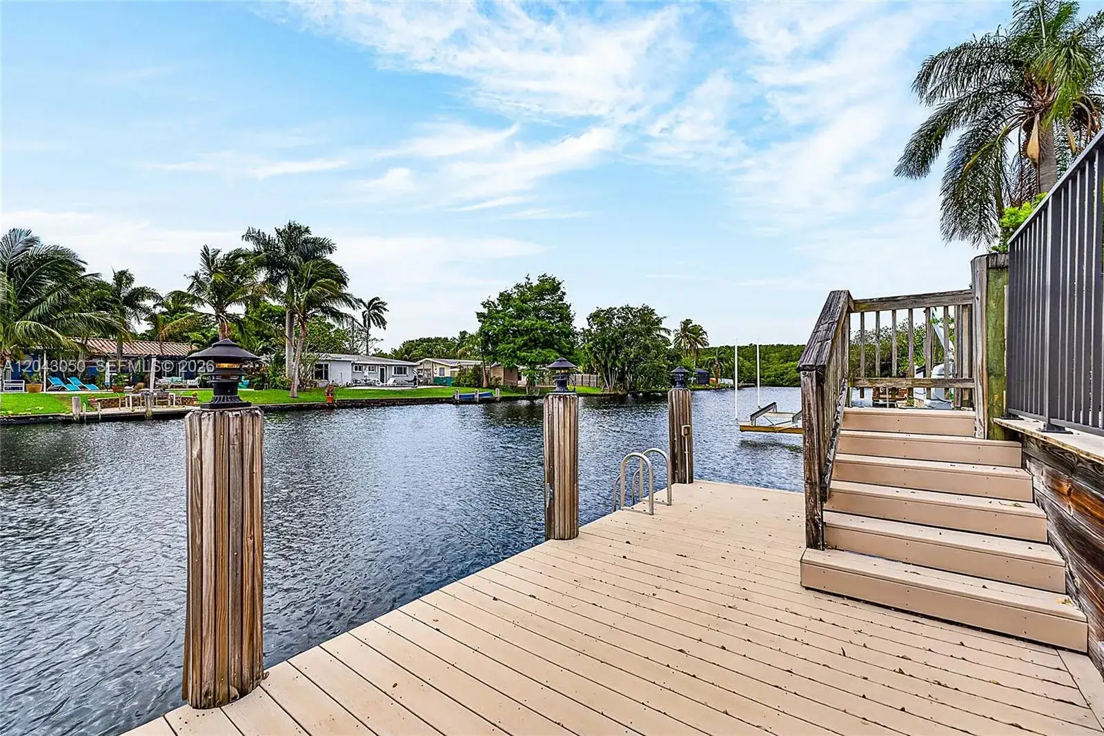 2832 NW 10th Ave, Wilton Manors FL 33311 photo 4