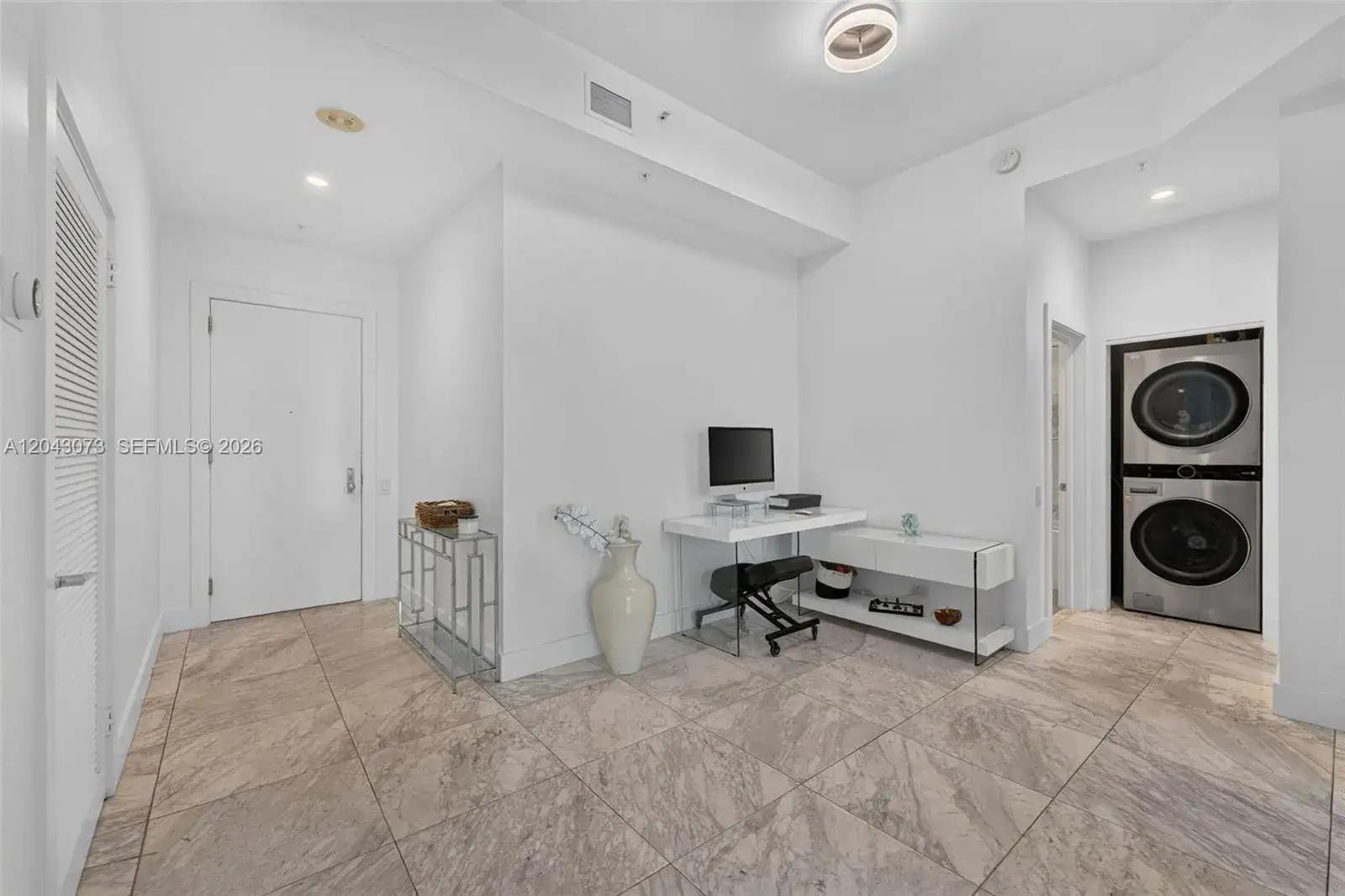 888 Brickell Key Dr # 404, Miami FL 33131 photo 5