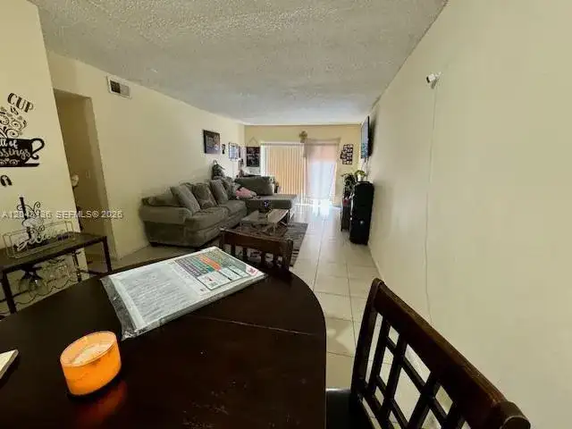 3700 NW 21st St # 410, Lauderdale Lakes FL 33311 photo 4