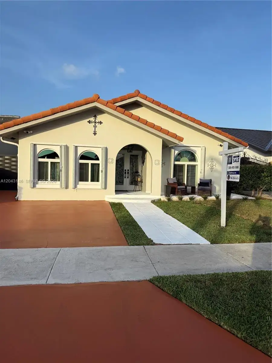 4947 SW 143rd Ave, Miami FL 33175 photo 2