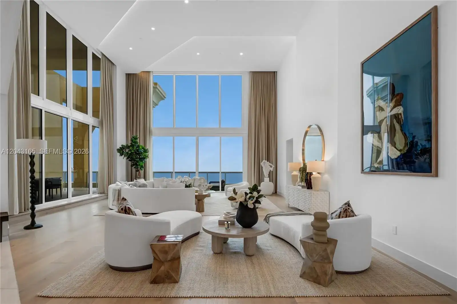 17875 Collins Ave, Sunny Isles Beach FL 33160 photo 3