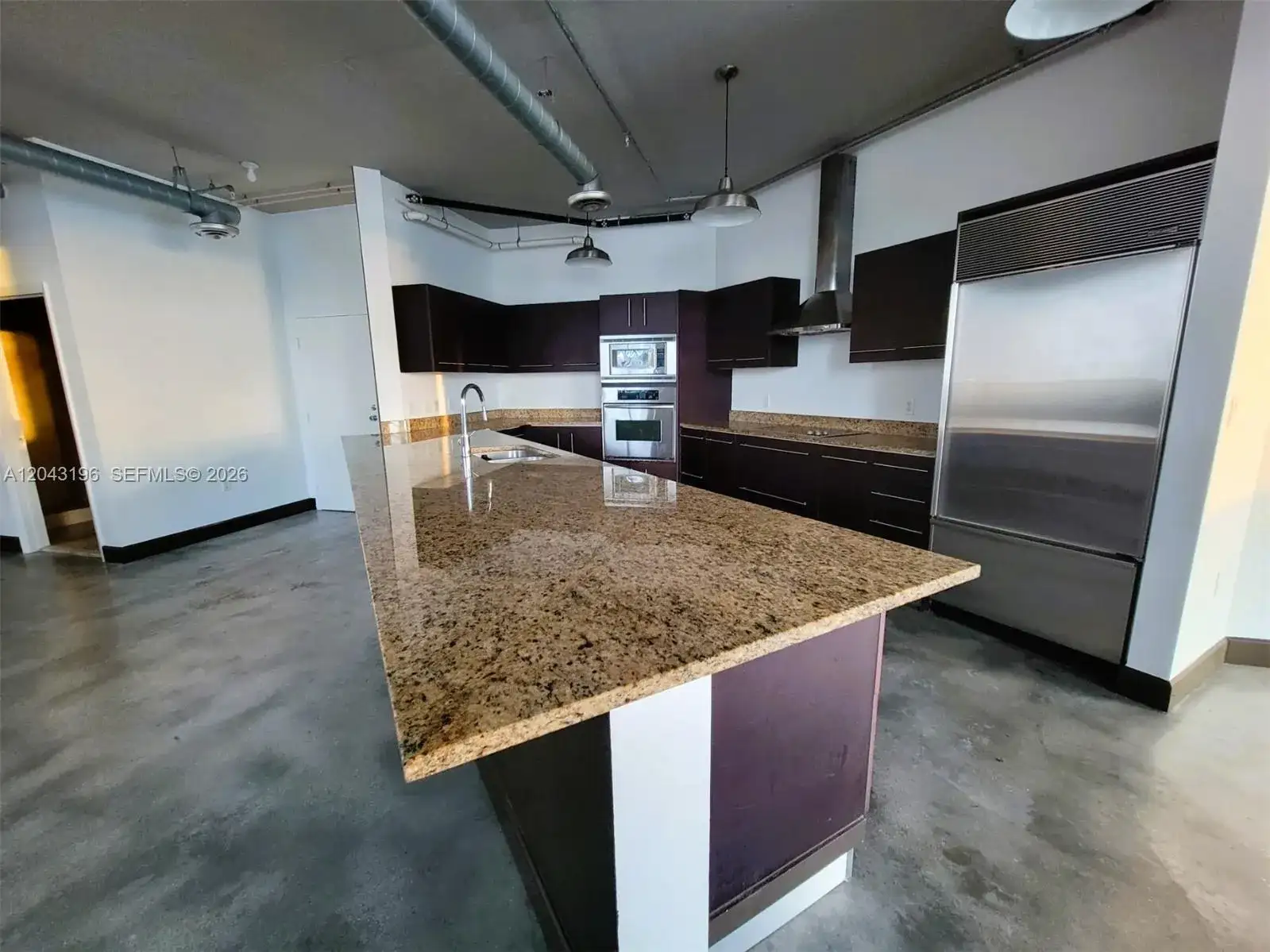 700 NE 25th St # 1004, Miami FL 33137 photo 3