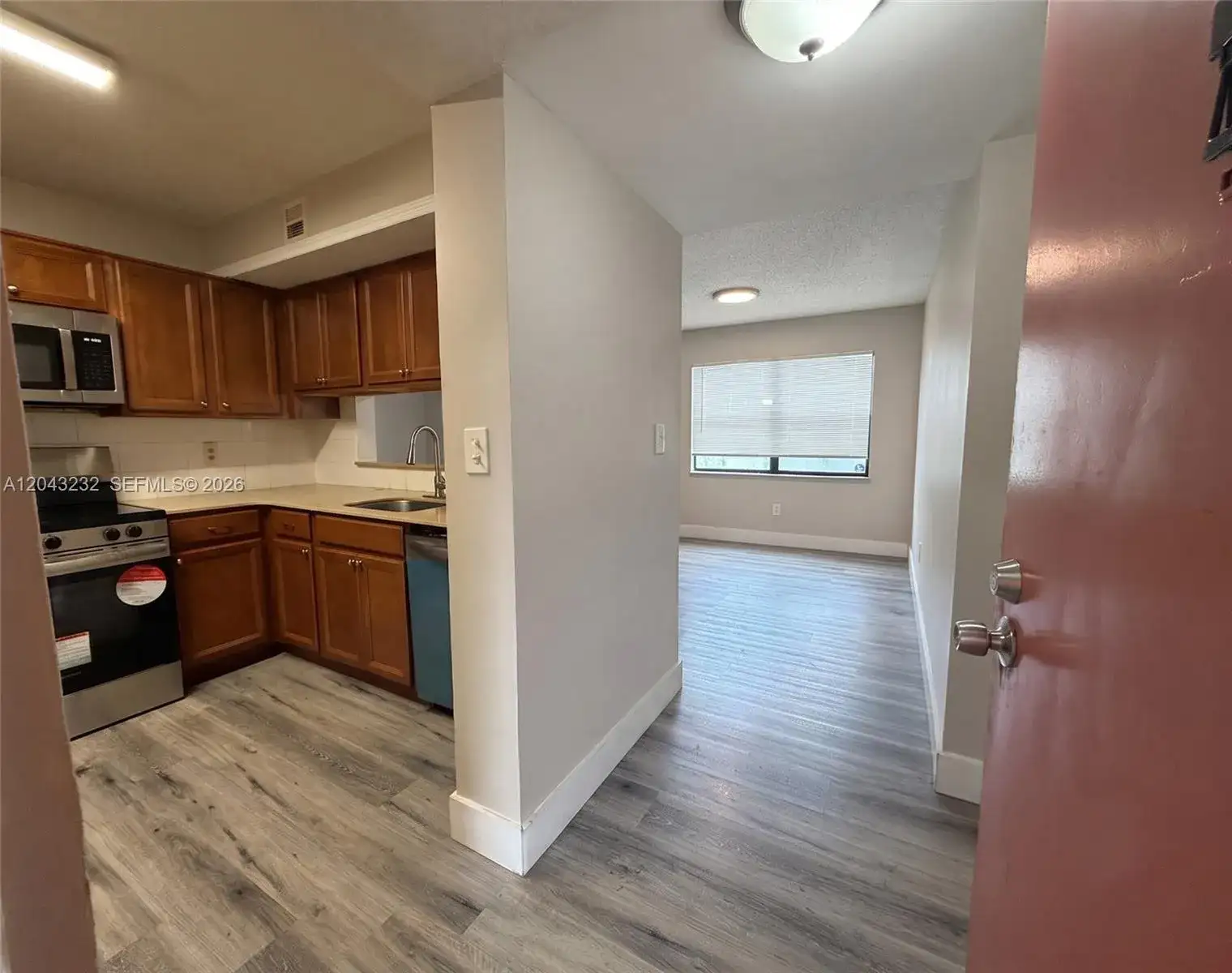 3400 Foxcroft Rd # 215, Miramar FL 33025 photo 2