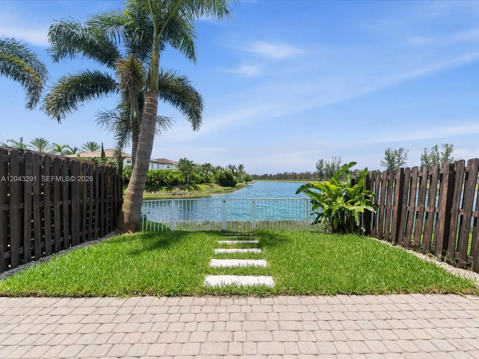 11628 NW 87th Ln # 11628, Doral FL 33178 photo 3