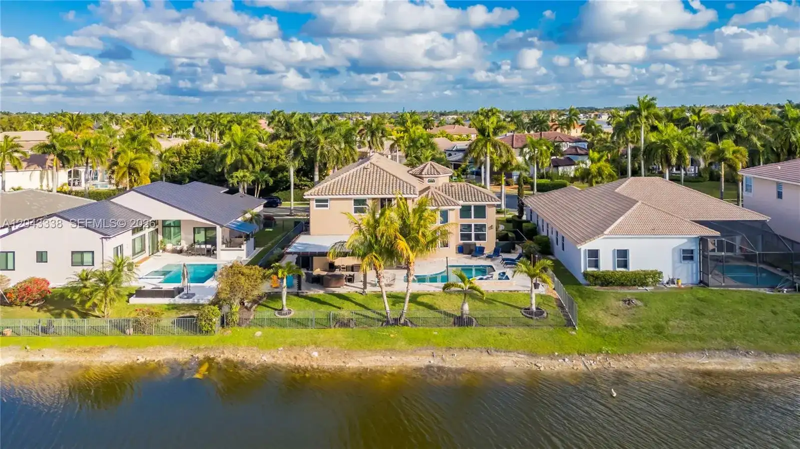 3240 SW 190th Ave, Miramar FL 33029 photo 2