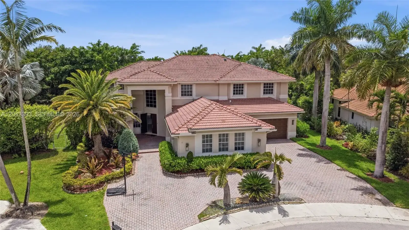 1585 Victoria Isle Way, Weston FL 33327 photo 2