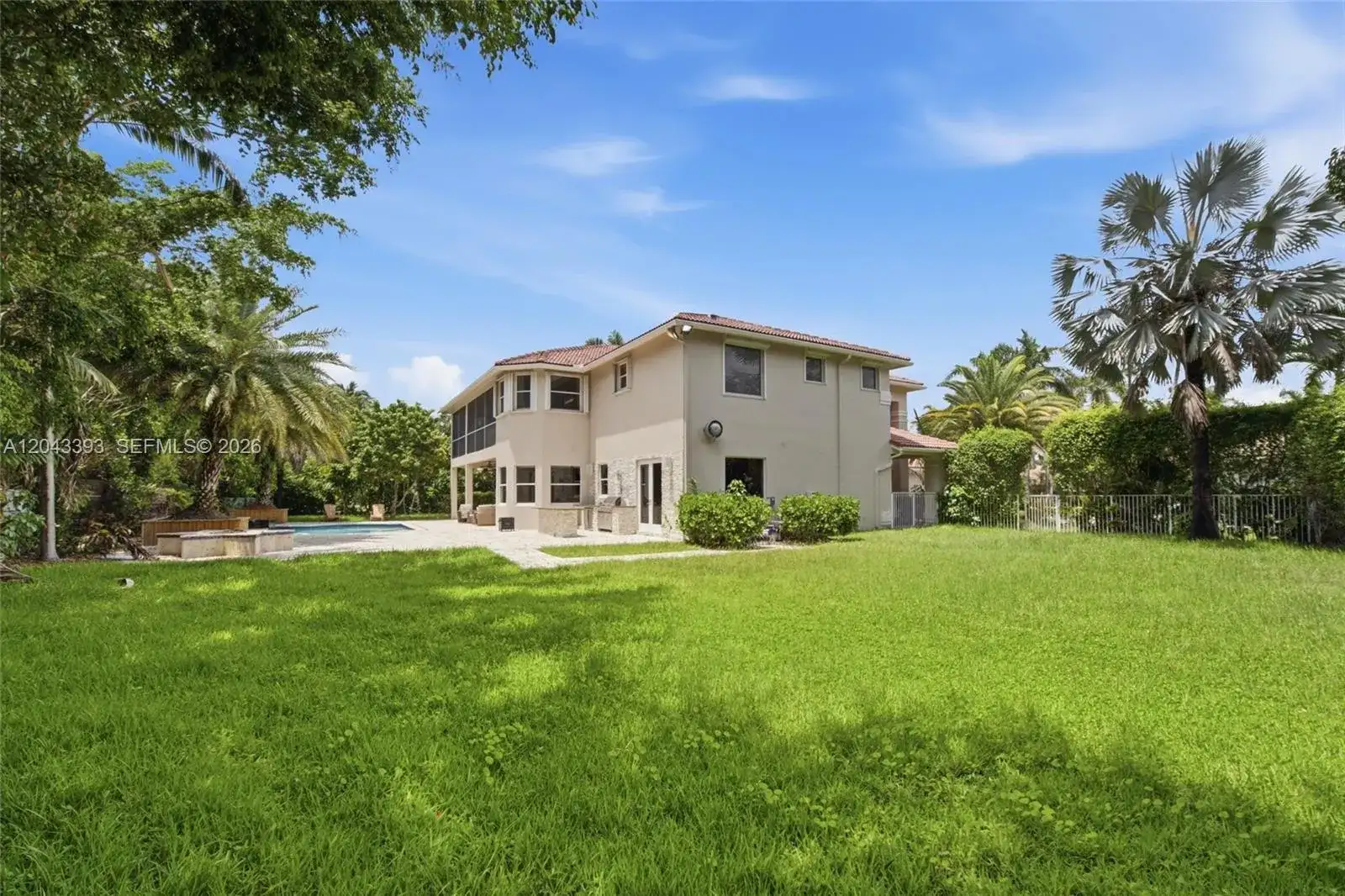 1585 Victoria Isle Way, Weston FL 33327 photo 5