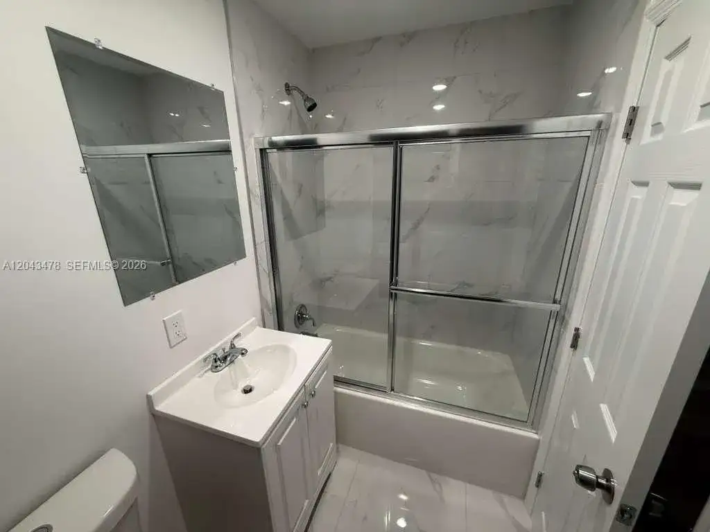 225 SW 76th Ct # 227, Miami FL 33144 photo 5