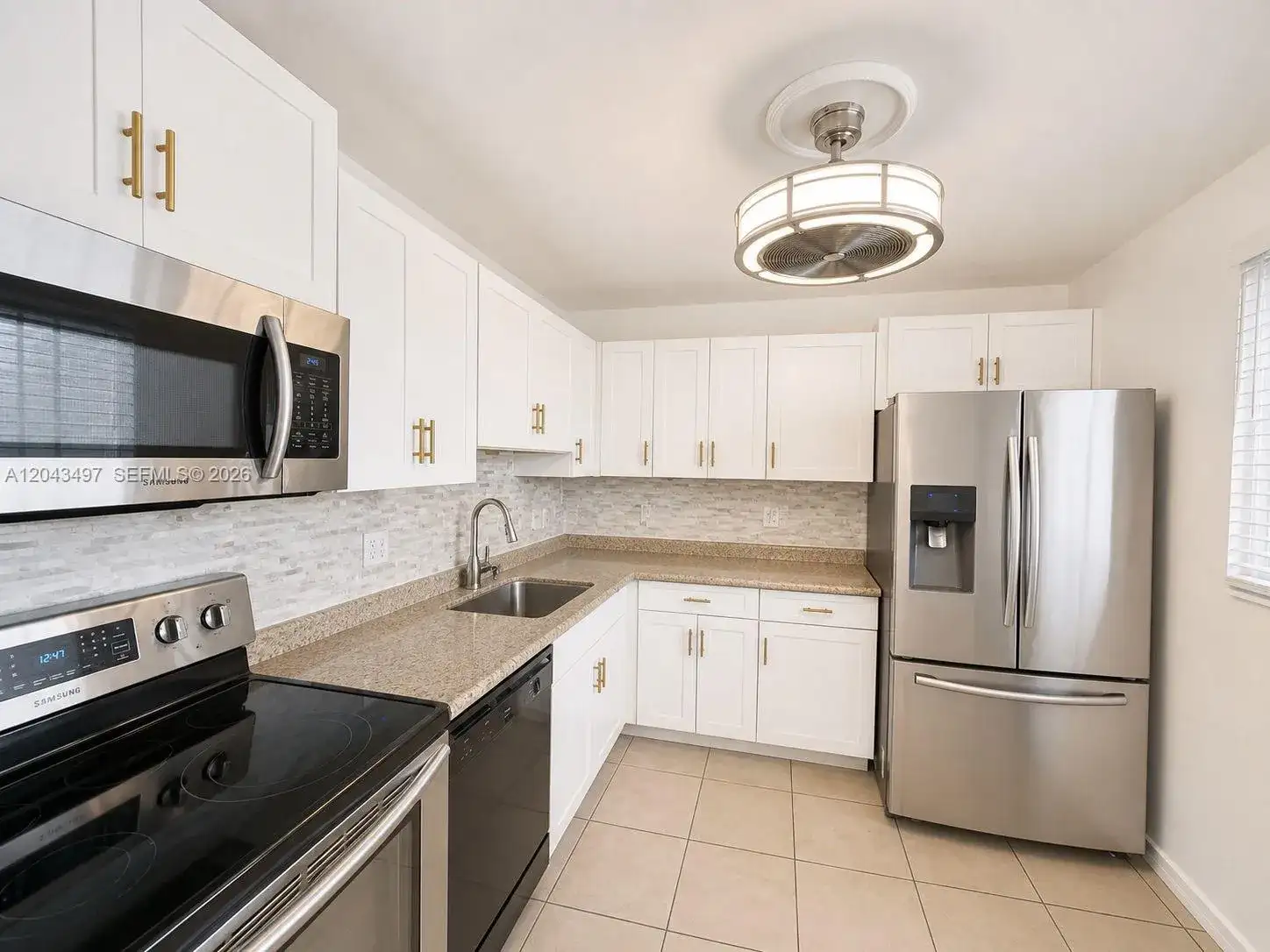 21121 SW 85th Ave # 111, Cutler Bay FL 33189 photo 3