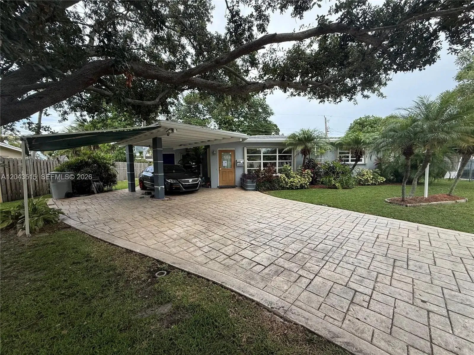 1232 SW 1st Ave, Pompano Beach FL 33060 photo 2
