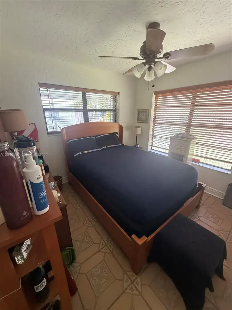 1232 SW 1st Ave, Pompano Beach FL 33060 photo 5