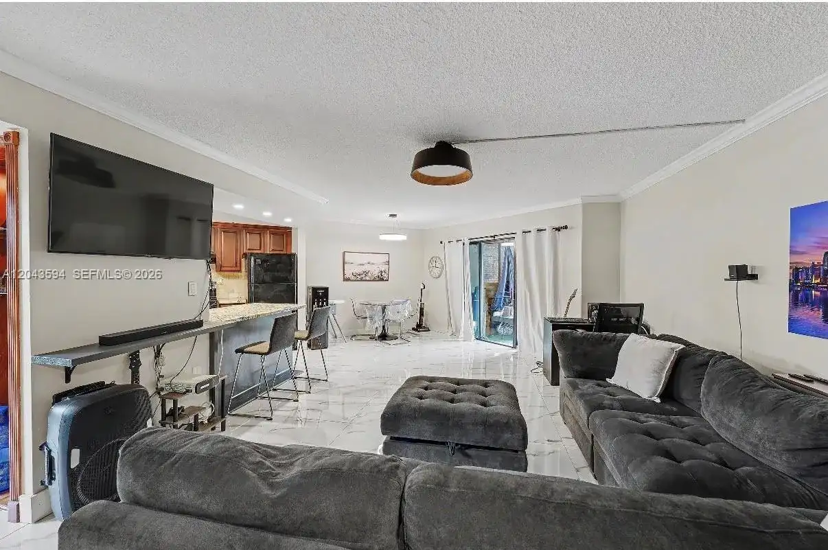 6855 W Broward Blvd # 201, Plantation FL 33317 photo 3