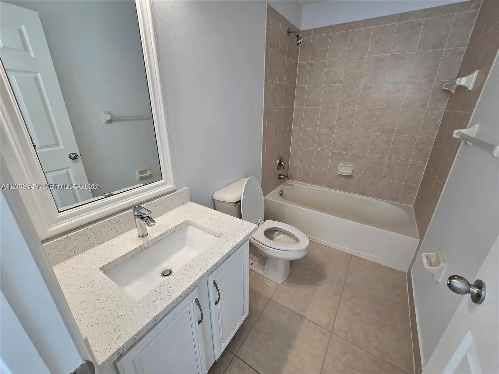 4670 SE Graham Dr, Stuart FL 34997 photo 4