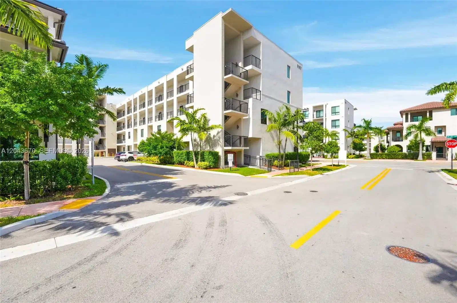 8167 NW 41st St # 101, Doral FL 33166 photo 4