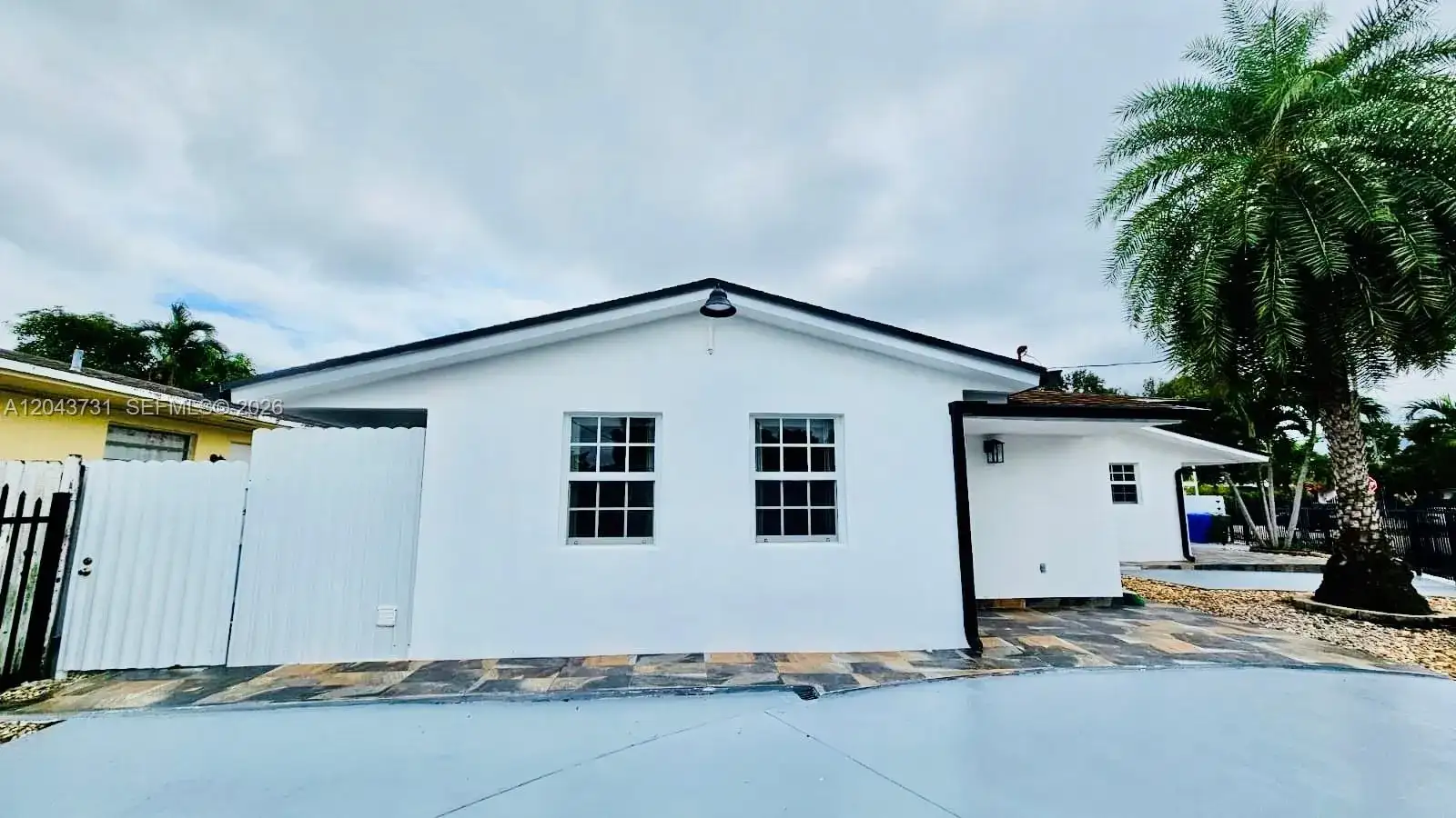 3180 SW 25th Ter # 1, Miami FL 33133 photo 2