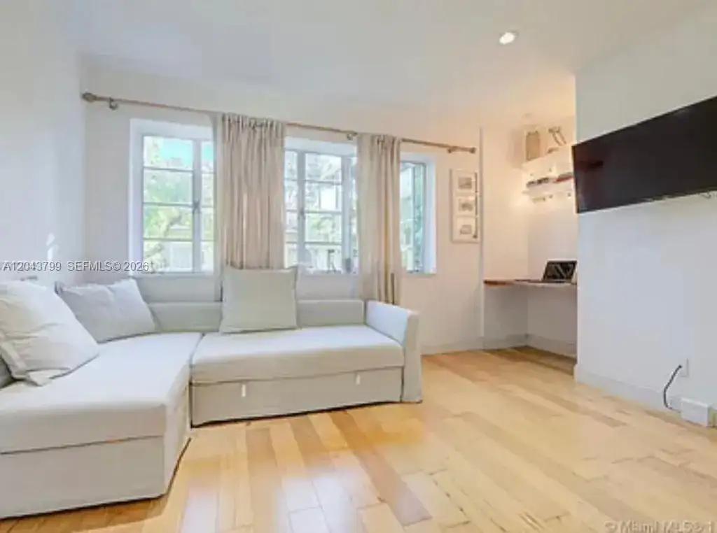 840 Michigan Ave # 7, Miami Beach FL 33139 photo 4