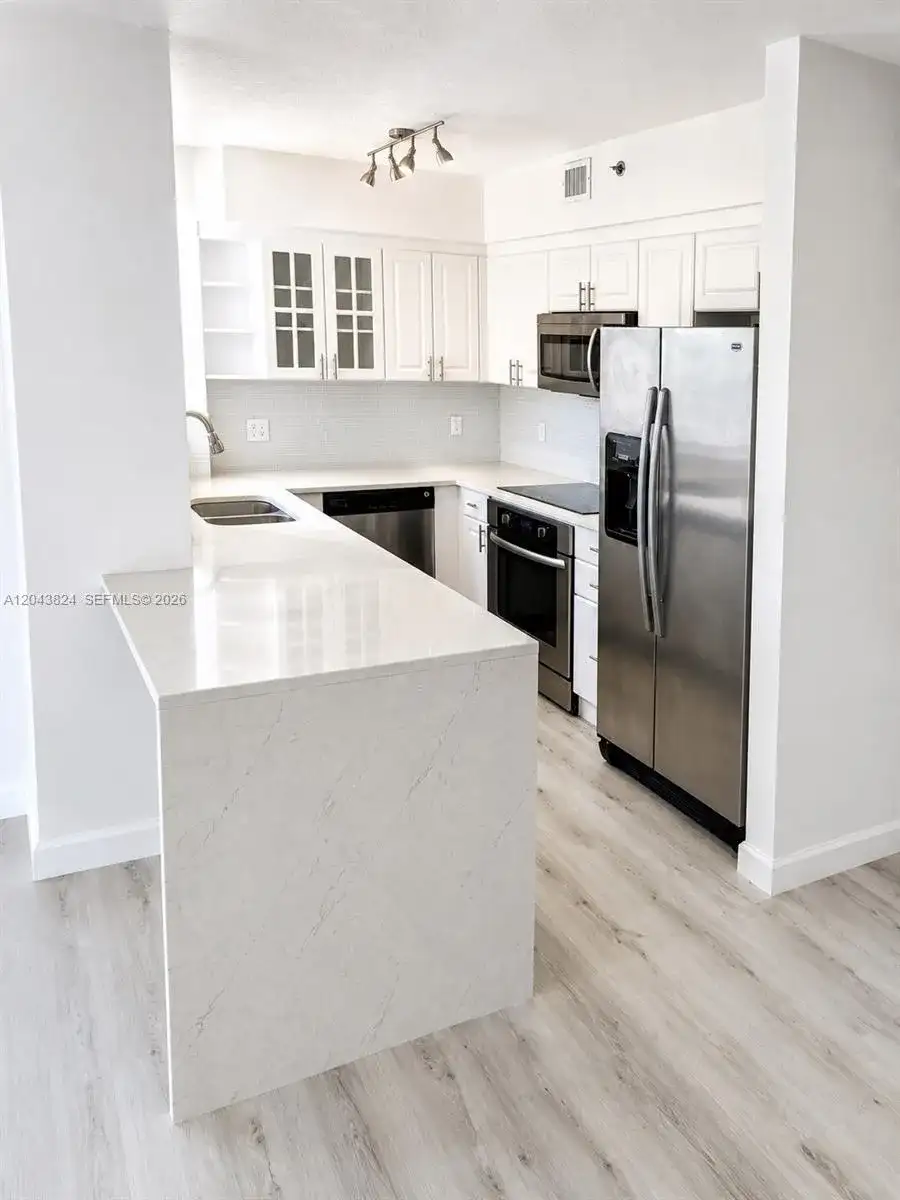 1824 Brickell Ave # 2B, Miami FL 33129 photo 3