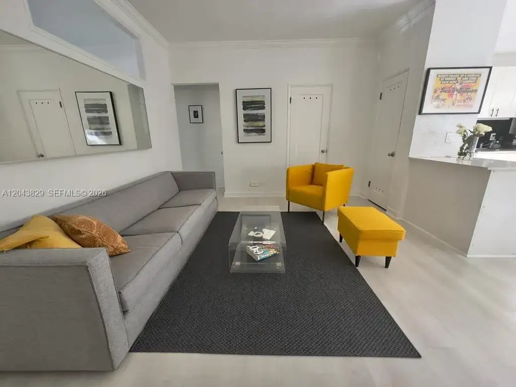836 10th St # 5, Miami Beach FL 33139 photo 3