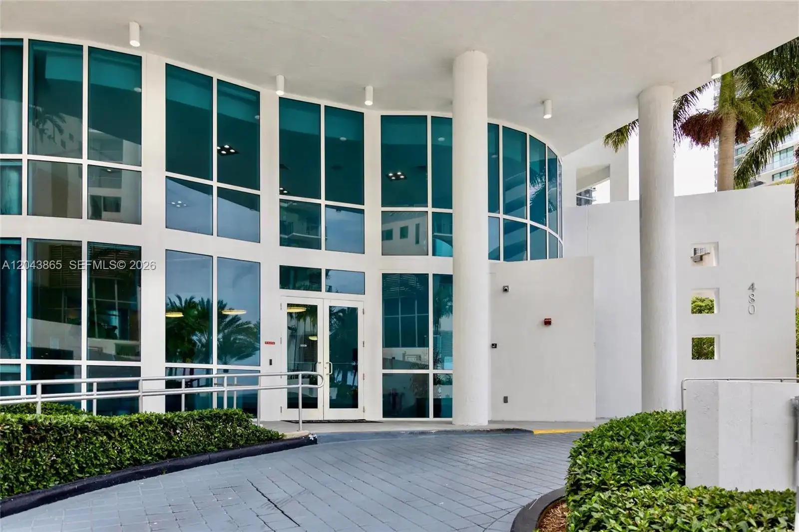 480 NE 30th St # 1507, Miami FL 33137 photo 2