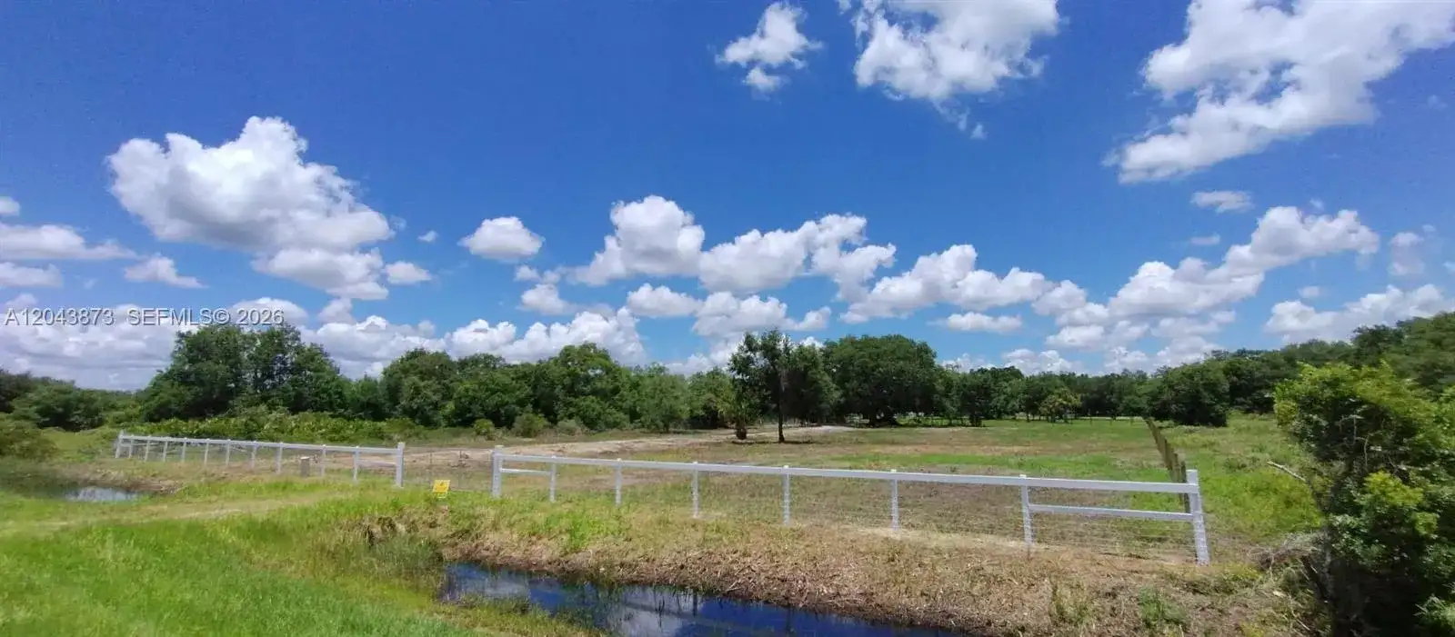 18611 NW 304 st, Okeechobee FL 34972 photo 2