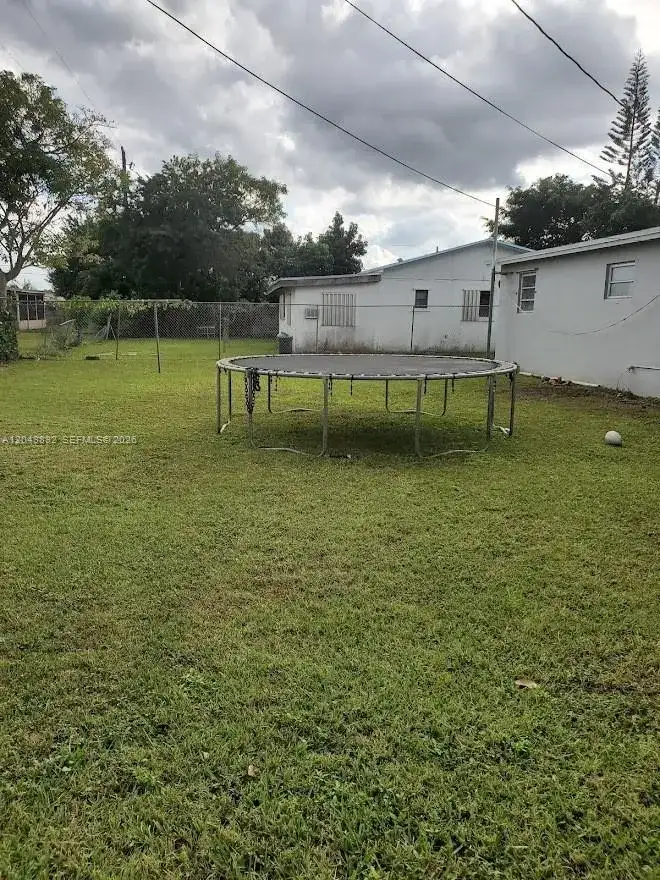 14721 SW 104th Ave, Miami FL 33176 photo 5