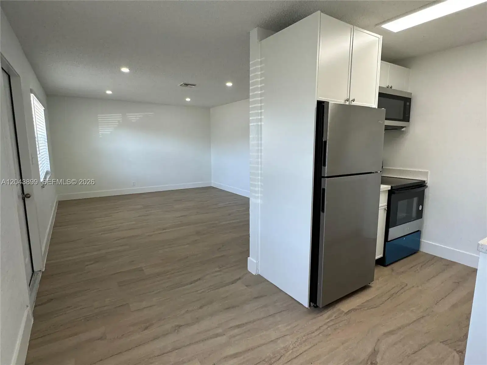 899 NE 15th Street # 3, Fort Lauderdale FL 33304 photo 3