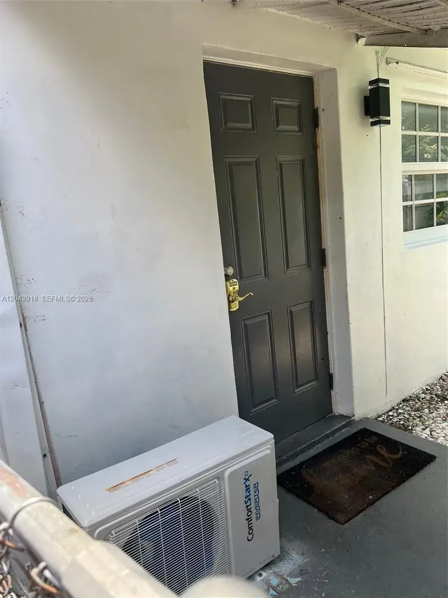 0 East Dr. # 0, North Miami Beach FL 33162 photo 2