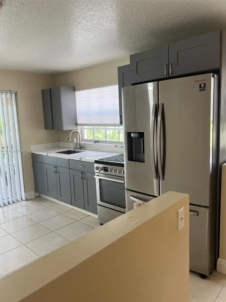 0 East Dr. # 0, North Miami Beach FL 33162 photo 3