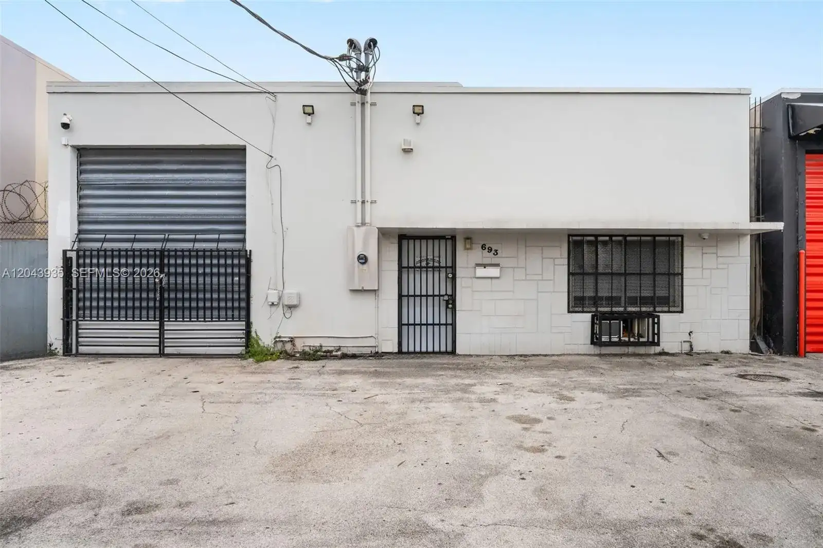 693 W 26th St, Hialeah FL 33010 photo 3
