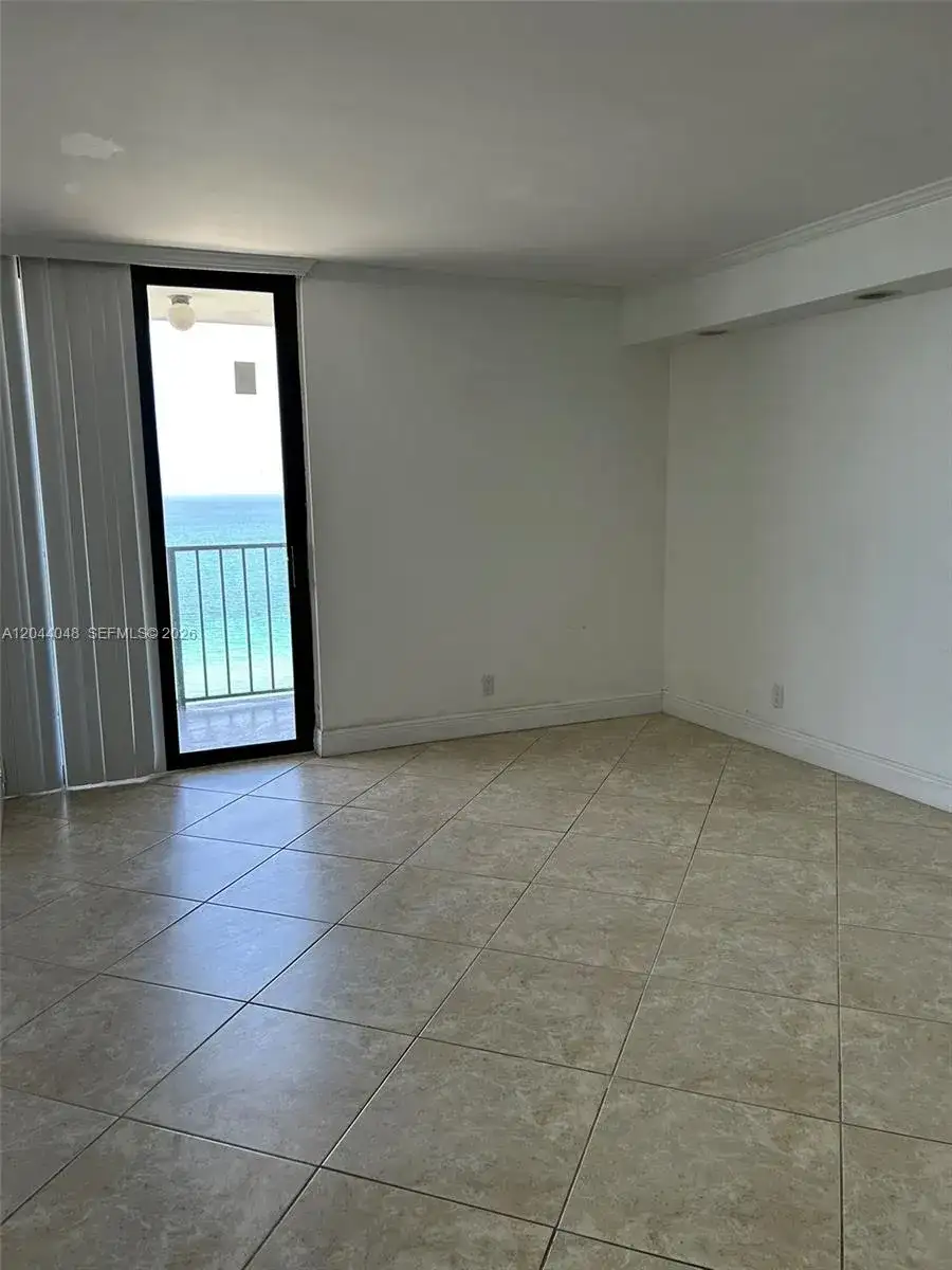 2625 Collins Ave # 1805, Miami Beach FL 33140 photo 3