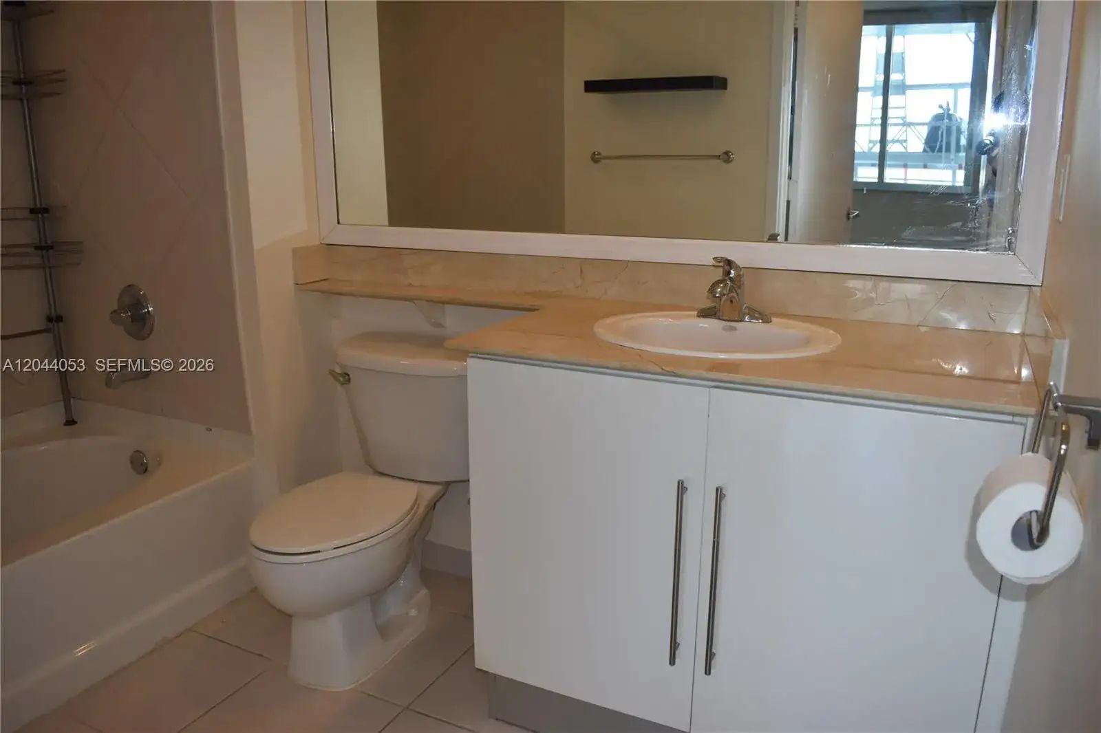 325 S Biscayne Blvd # 3616, Miami FL 33131 photo 5