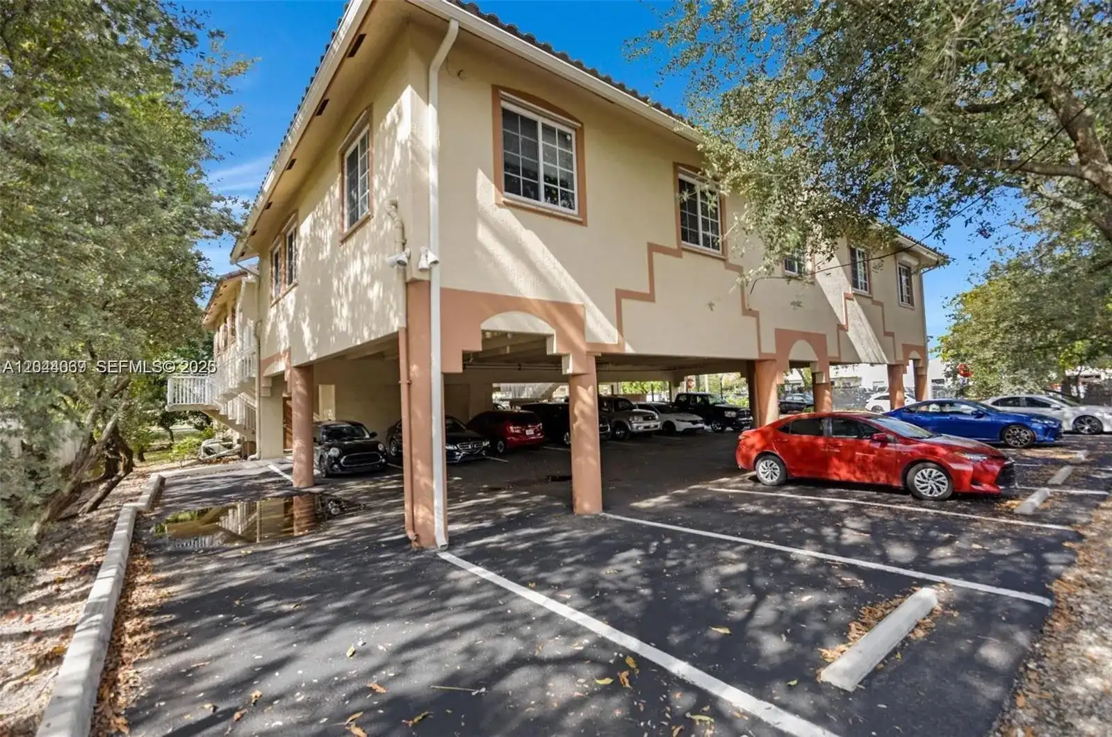 5595 Orange Dr # 101, Davie FL 33314 photo 3